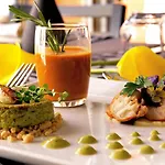 Logis Restaurant Azalees מלון טורנון-סור-רון