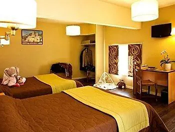 Hotel Logis Restaurant Azalees 3*