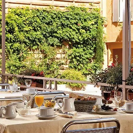 Hotel Azalées 3*