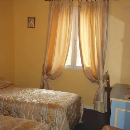 Hotel Azalées 3*