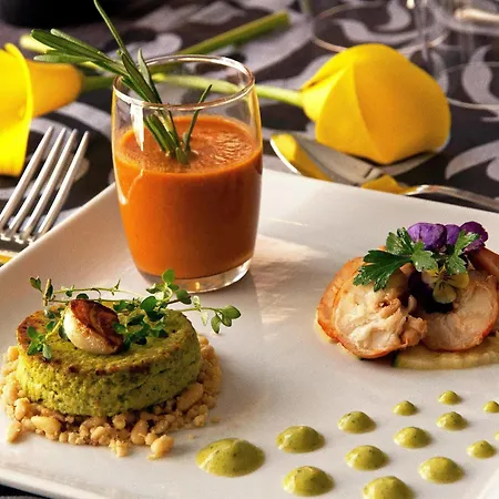 Logis Restaurant Azalees Hotel Tournon-sur-Rhone