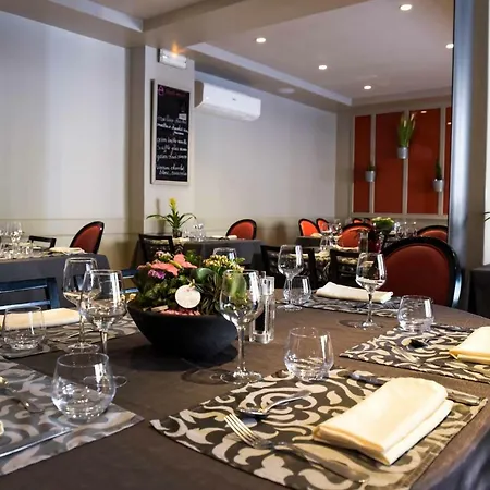 Hotel Logis Restaurant Azalees Tournon-sur-Rhone